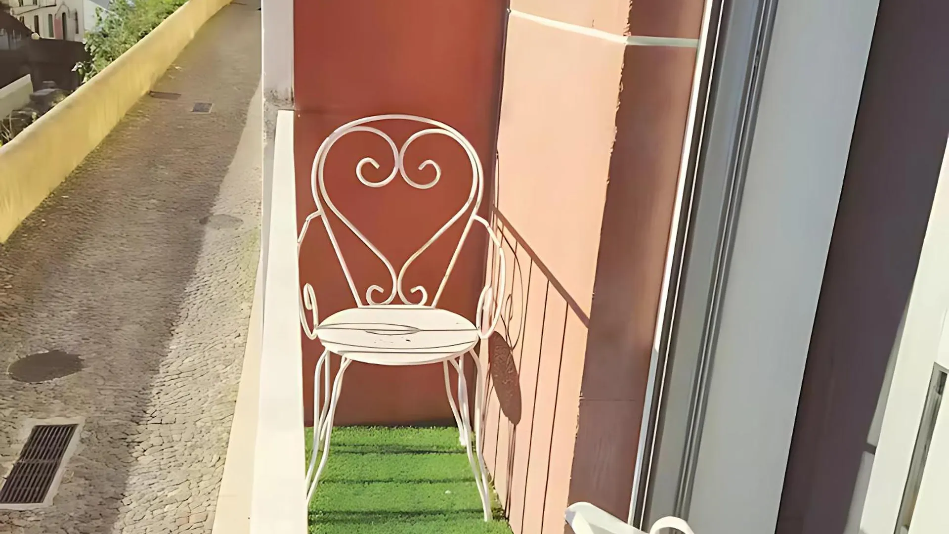 Apartamento Alegria 79 - Fabulous 3 Bedroom House Coímbra